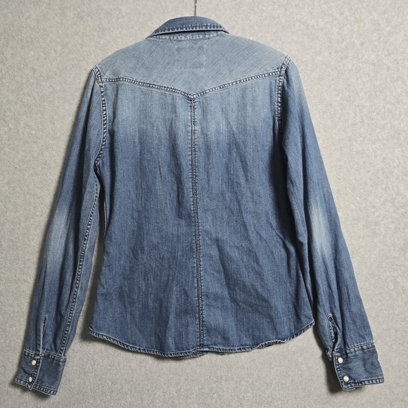 American Eagle Small Women Pearl Snap ButtonUp Blue Denim Jean Shirt Long Sleeve - Picture 2 of 8